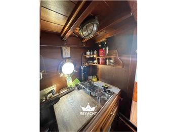 F.lli Mileo Gozzo 9,50 Cabin