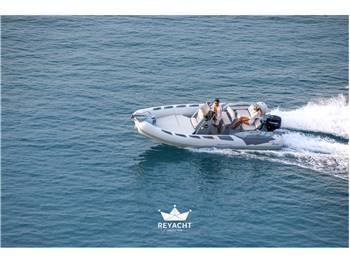 Ranieri International Cayman 21 Sport