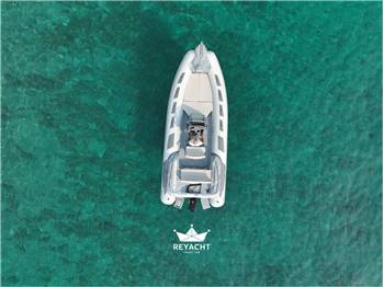 Ranieri International Cayman 21 Sport