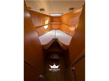 FERRETTI CRAFT ALTURA 41 DICK CARTER