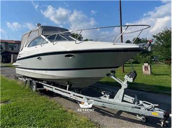 Manara Marine 28 Cabin