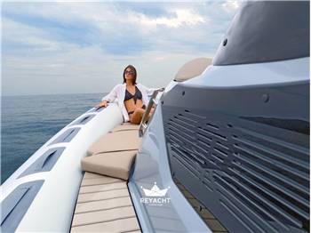 CAYMAN 28 EXECUTIVE