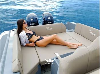 CAYMAN 28 EXECUTIVE