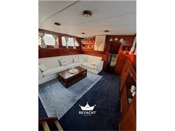 NELSON SRL Uico Motoveliero Allestimento Papetti