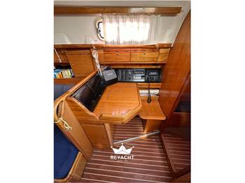 BAVARIA YACHTBAU 37 CRUISER