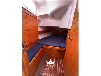 BAVARIA YACHTBAU 37 CRUISER