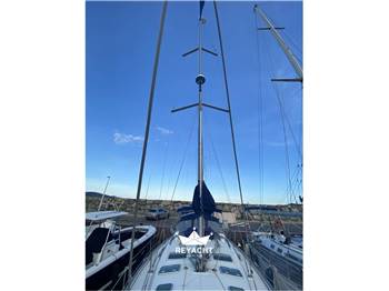 Beneteau Oceanis Clipper 423