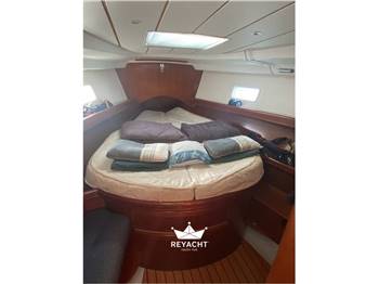 Beneteau Oceanis Clipper 423