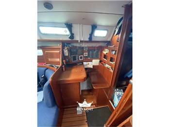 Beneteau Oceanis Clipper 423