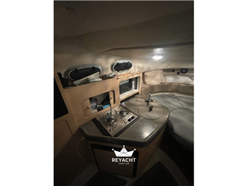 Boston Whaler Conquest 285