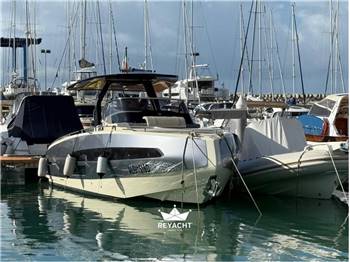 INVICTUS 320 GT