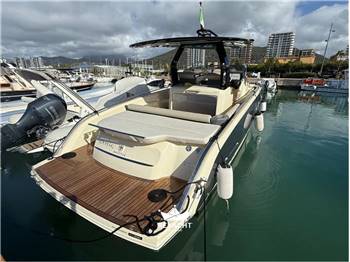 INVICTUS 320 GT
