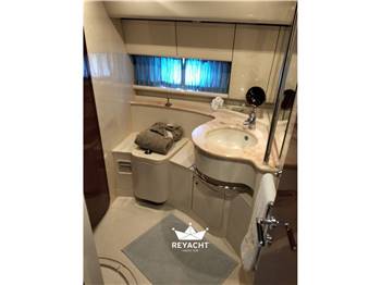 FERRETTI 175 FLY