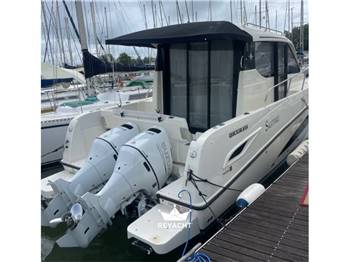 Quicksilver 905 WeekEnd