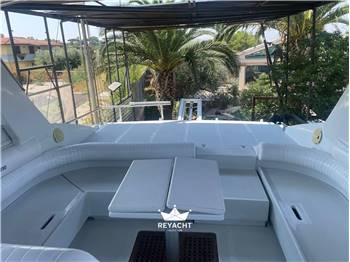 PERSHING 40