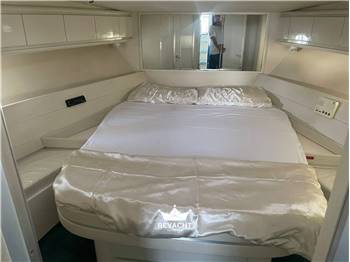 PERSHING 40