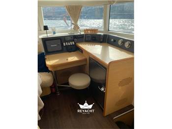 LAGOON 440