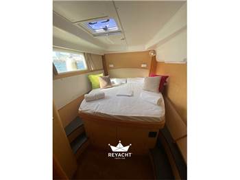 LAGOON 440