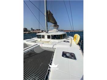 LAGOON 440