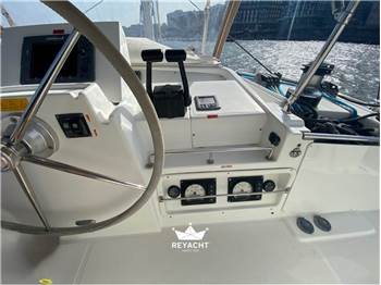 LAGOON 440