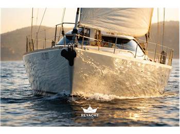 Azzura Yachting Luna 66