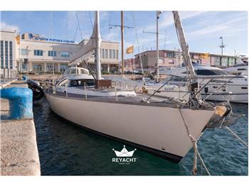 Azzura Yachting Luna 66