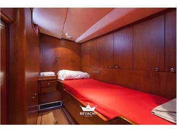 Azzura Yachting Luna 66