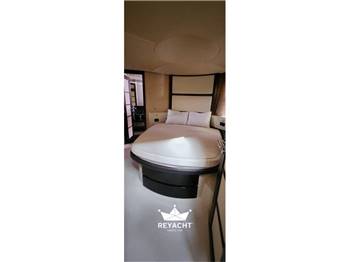 Azimut 62S Limited Edition