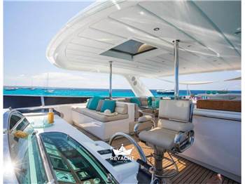 HORIZON YACHTS ELEGANCE 90