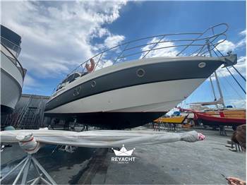 Cranchi Mediterranee 47 HT