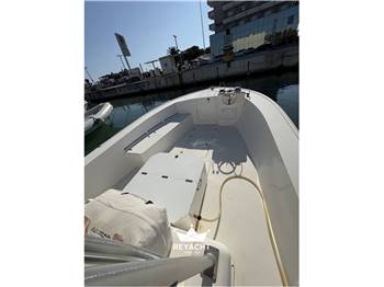 STRIKER BOATS 29 OPEN