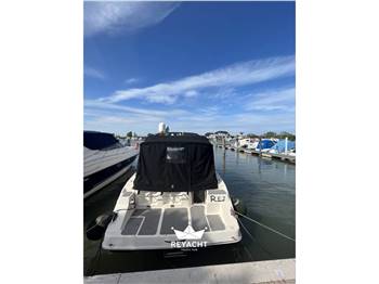 MANO MARINE 28.50