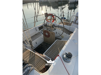 Beneteau First 375