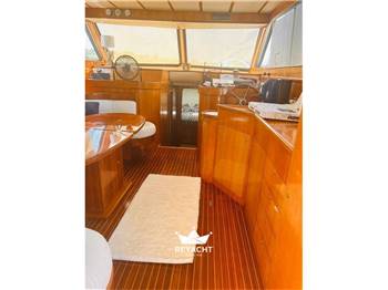 SAGENE YACHT 42 FLY