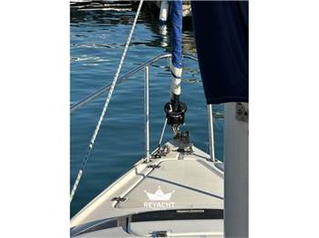 MACGREGOR YACHT CORPORATION 26M