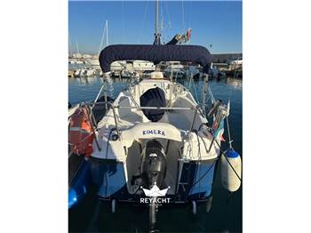 MACGREGOR YACHT CORPORATION 26M