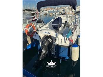 MACGREGOR YACHT CORPORATION 26M