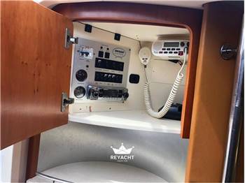 Sessa Marine Islamorada 32