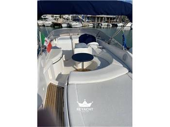 Sessa Marine Islamorada 32