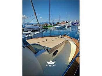 Cantieri Tirrenia Viveur 8.50 cabin