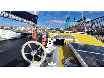 Custom Build Catamarano