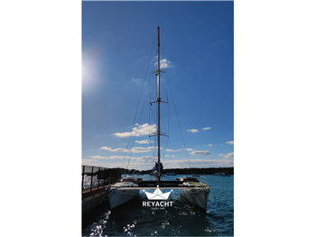 Custom Build Catamarano