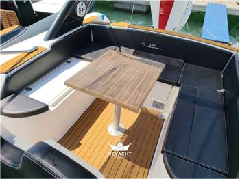 NAUTICA LED EAGLE 28 CABIN