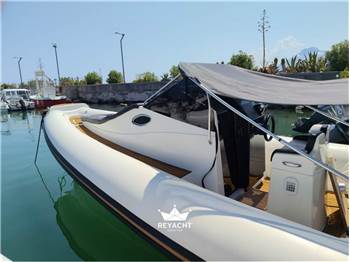 NAUTICA LED EAGLE 28 CABIN