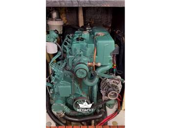 PONCIN YACHT GROUP HARMONY 47