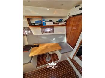 Spacy Yacht Enterprise 32