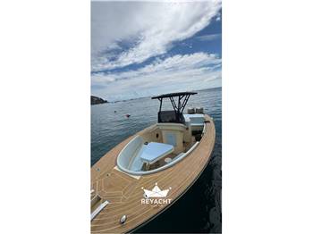 LILYBAEUM YACHT LEVANZO 25