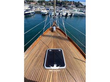 RICHARD CHASSIRON GC FLUSH DECK