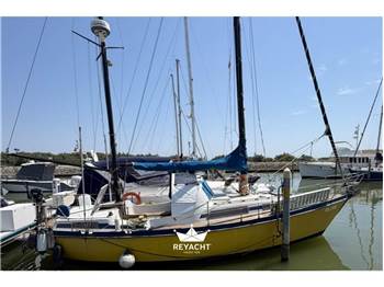 INTERYACHT VAGABOND 33 KETCH
