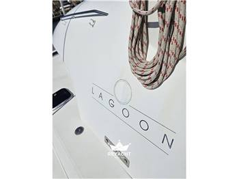 LAGOON 380 S2 Premium